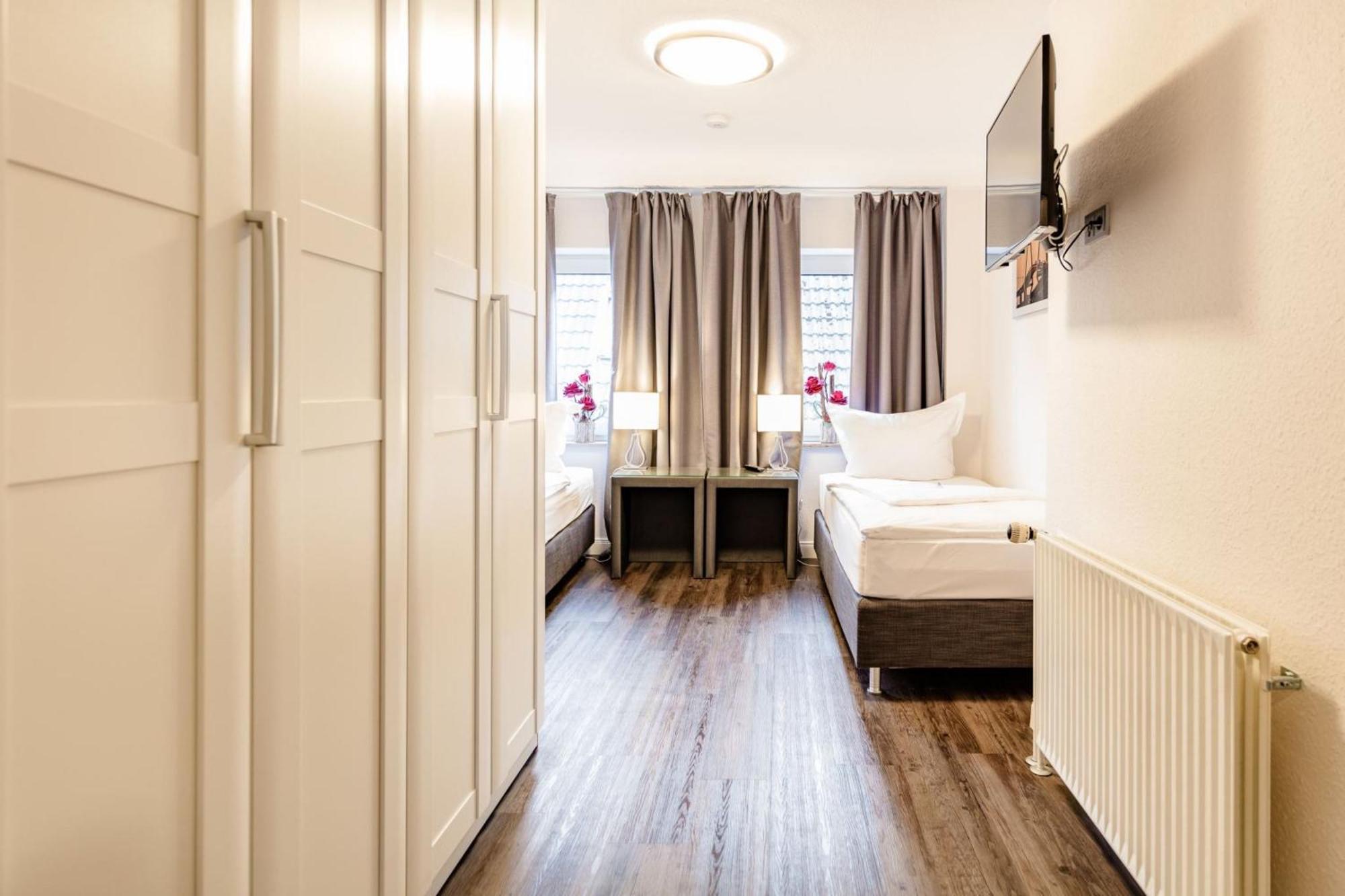 Hotel Zum Zeppelin Hamburk Pokoj fotografie